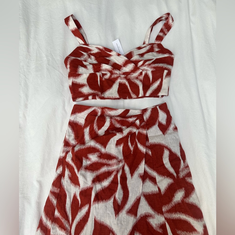 Banana Republic Skirt and Crop Tank Set - NWT - Picture 6 of 6